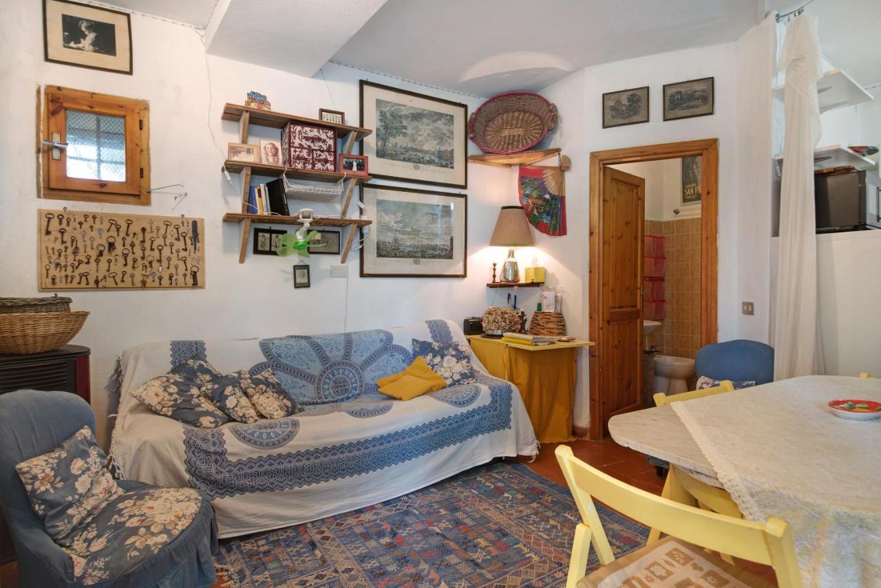 Alloggio Di Charme โบนัสโซลา ภายนอก รูปภาพ